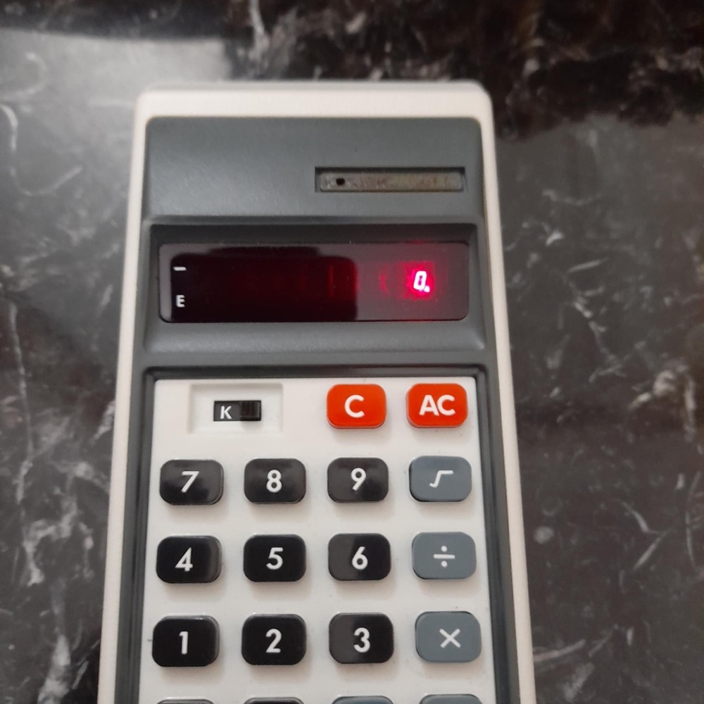 Casio Vintage Calculator Model ROOT 8S - New Open Box ( Read Description)